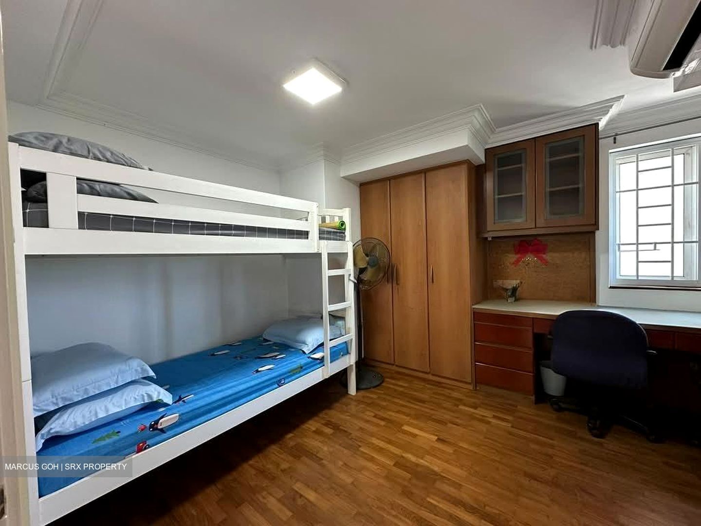 Evergreen Park (D19), Apartment #585606601